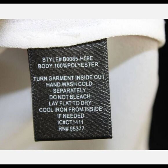 Sanctuary White Medium Sleeveless Top w/ turquoise, peach-ish black stitch - Picture 5 of 5